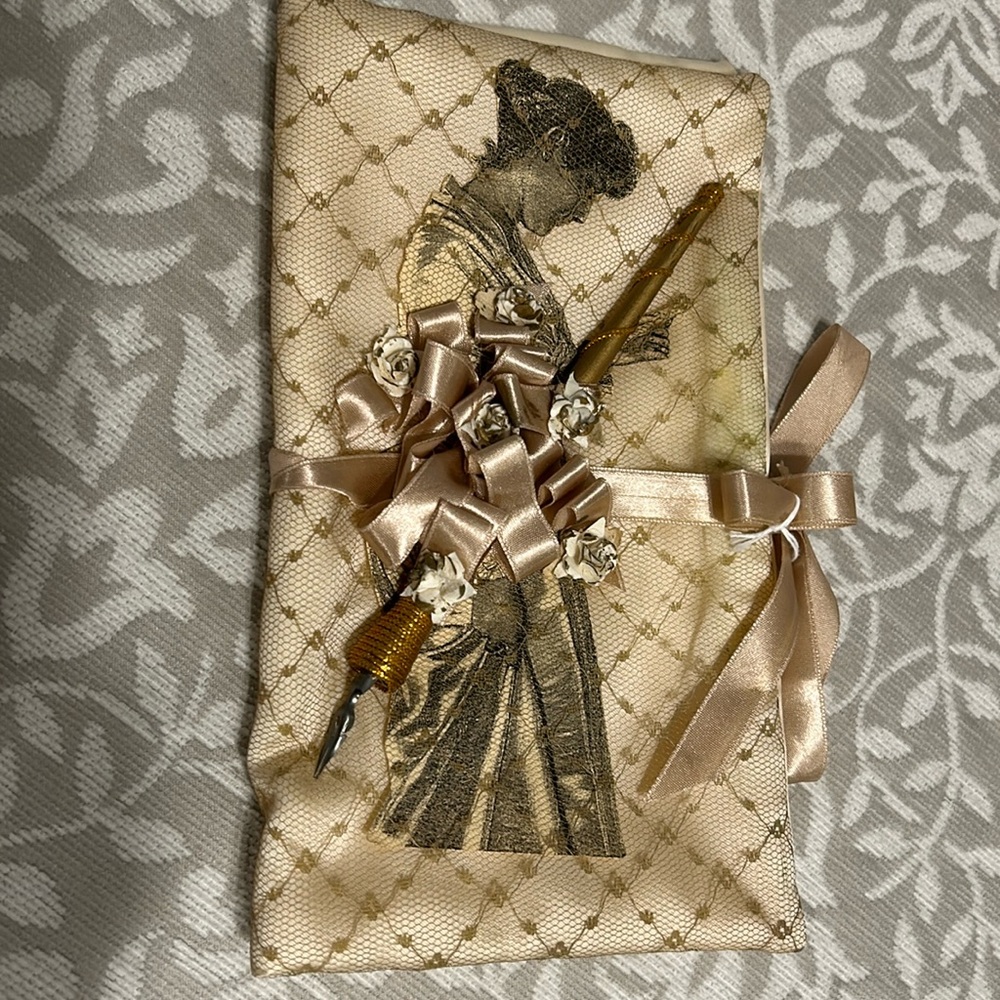 Love Letter Keeper